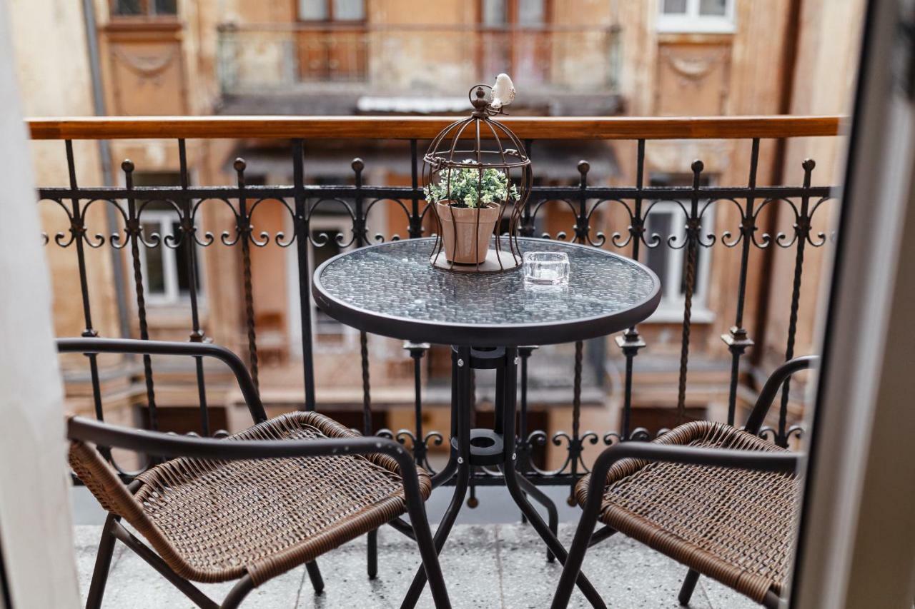 Central Barkar Apartments Odesa Exterior foto